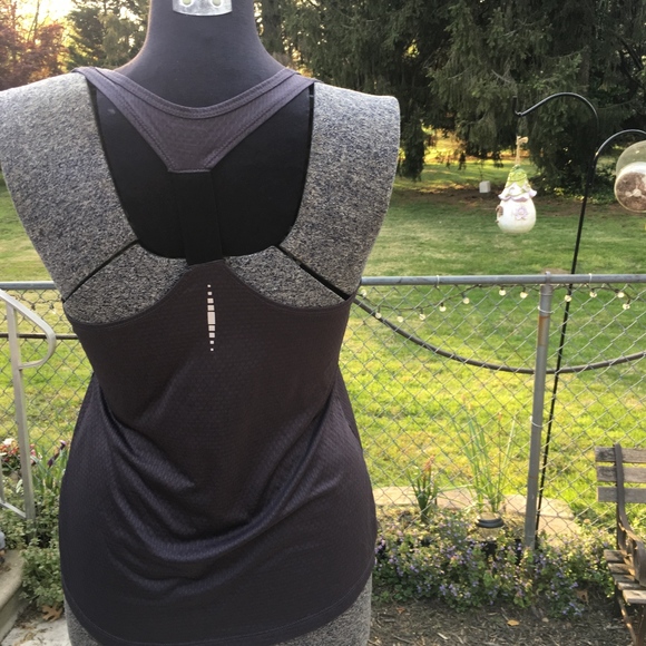 Workout Top - Picture 3 of 3